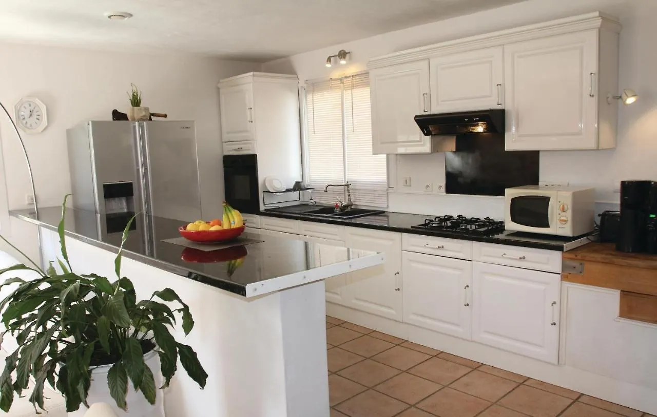 Cozy Home In Ancone Ancone  0*, Ancone (Drome Provencale)