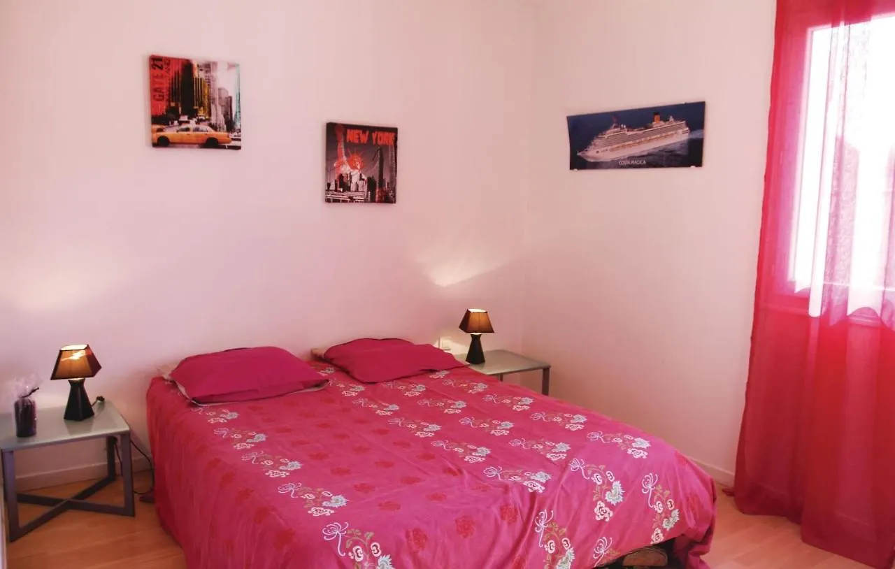Cozy Home In Ancone Ancone  France